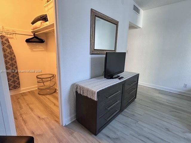 4001 S Ocean Dr, Unit 4G, Hollywood, FL 33019 Photo