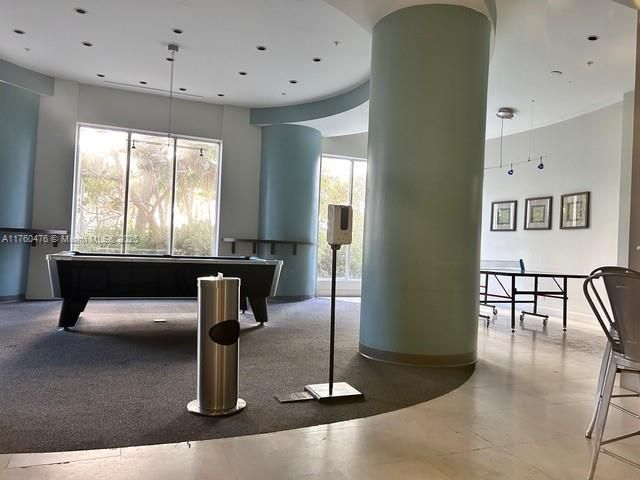 4001 S Ocean Dr, Unit 4G, Hollywood, FL 33019 Photo