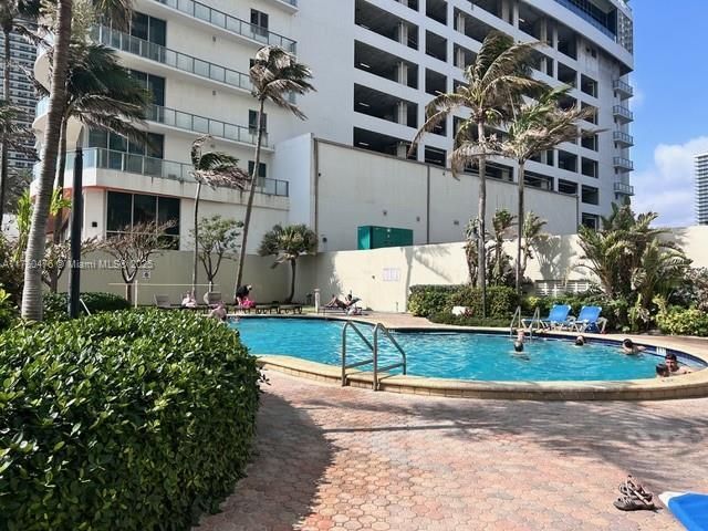 4001 S Ocean Dr, Unit 4G, Hollywood, FL 33019 Photo