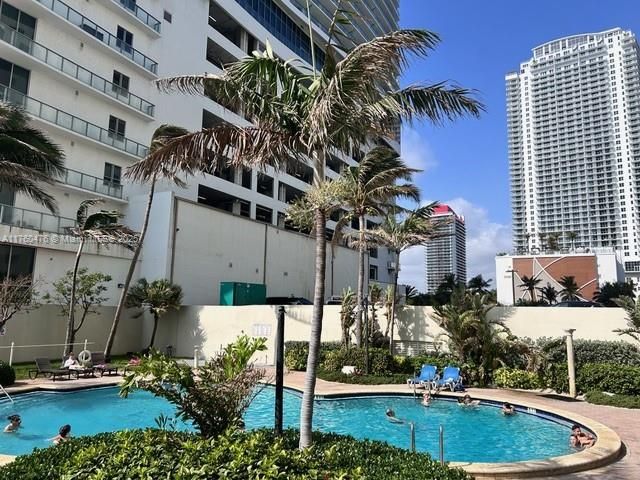 4001 S Ocean Dr, Unit 4G, Hollywood, FL 33019 Photo