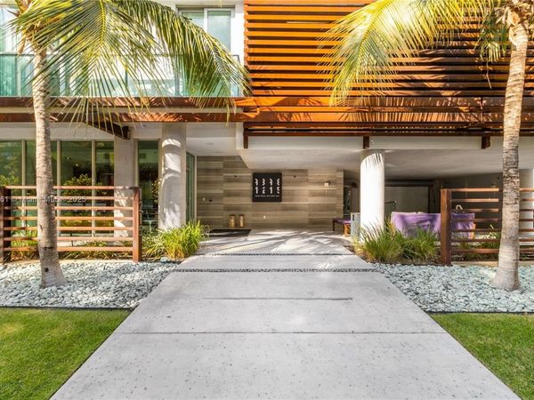 1215 West Ave, Unit 203, Miami Beach, FL 33139