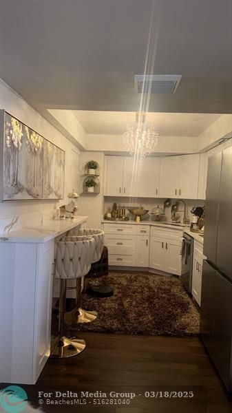 2425 Presidential Way, Unit 705, West Palm Beach, FL 33401 Photo