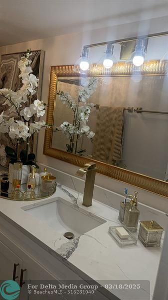 2425 Presidential Way, Unit 705, West Palm Beach, FL 33401 Photo