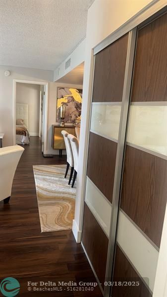 2425 Presidential Way, Unit 705, West Palm Beach, FL 33401 Photo