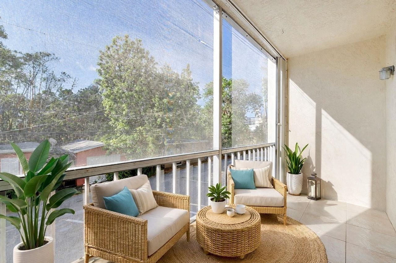 1220 NE 3rd Street, Unit 205, Fort Lauderdale, FL 33301 Photo