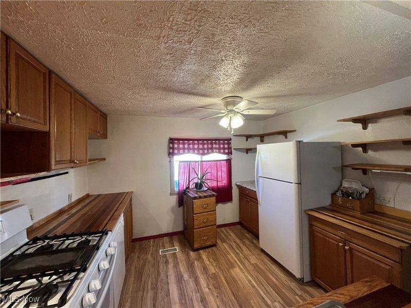 57894 Flamingo Road, Senecaville, OH 43780 Photo 10