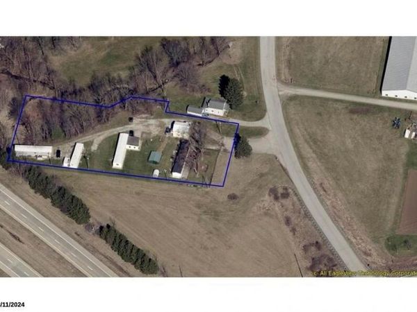 660/682 N Millborne Road, Wooster, OH 44691