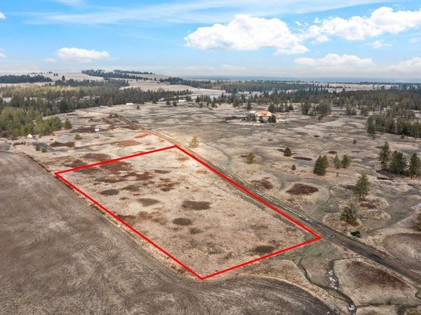 241xx W Kitt Rd, Spokane, WA 99029
