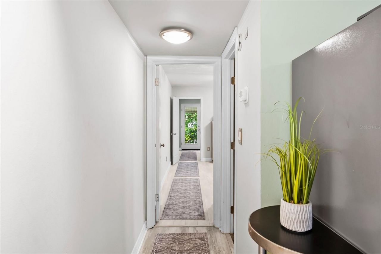 426 32nd Avenue N, Unit 102E, Saint Petersburg, FL 33704 Photo