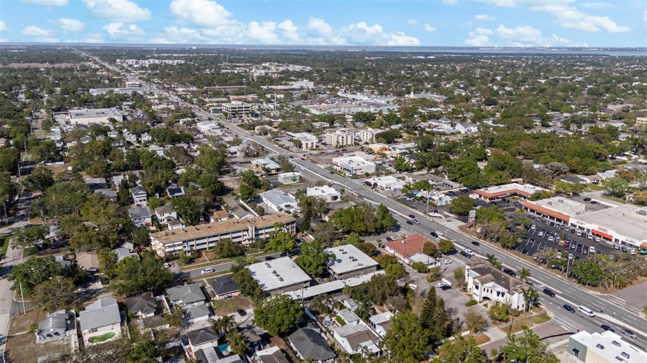 426 32nd Avenue N, Unit 102E, Saint Petersburg, FL 33704 Photo