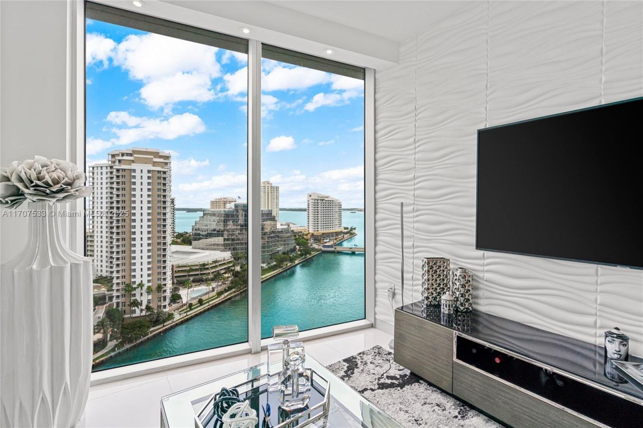 495 Brickell Ave, Unit 1702, Miami, FL 33131 Photo