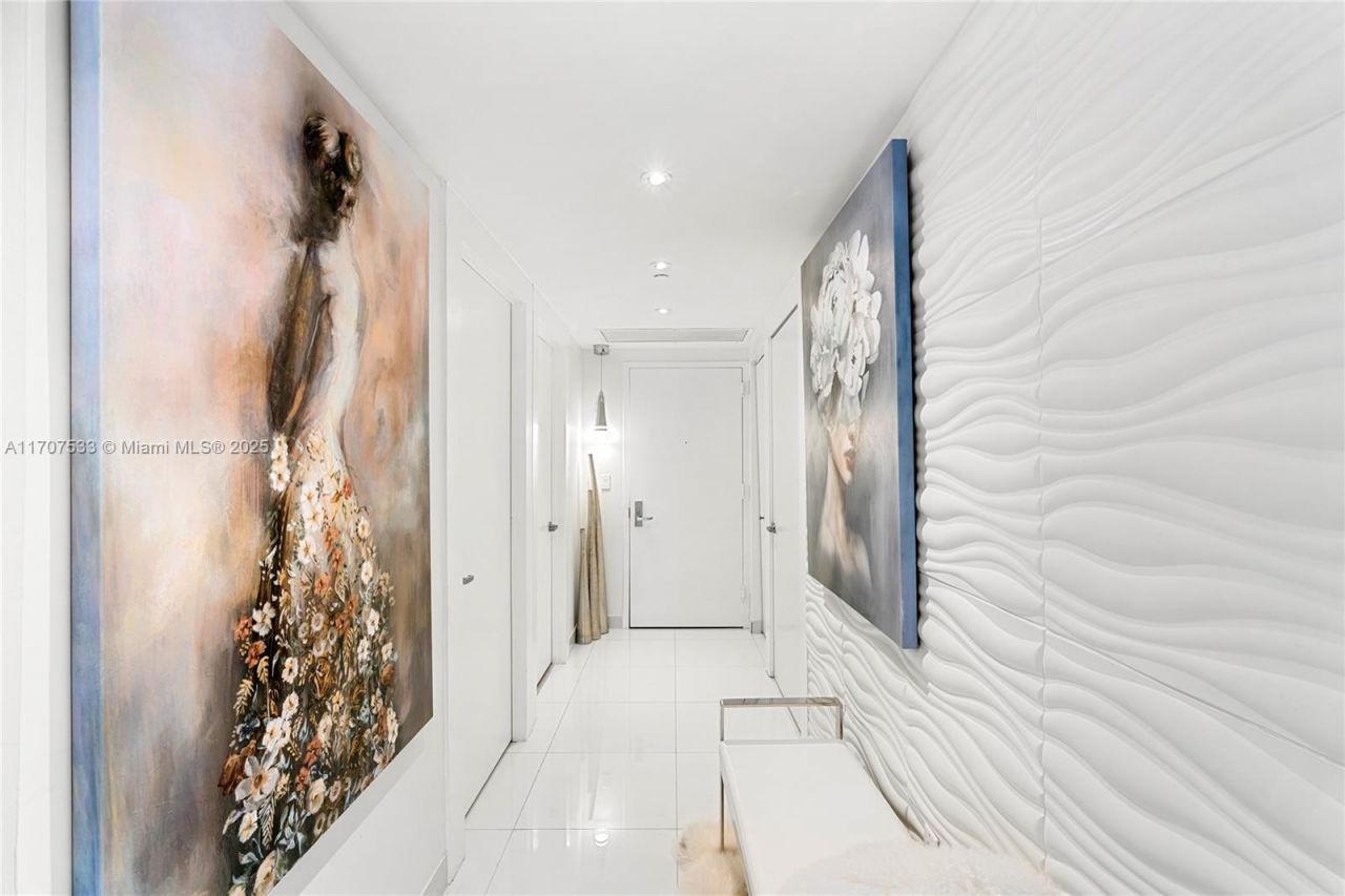 495 Brickell Ave, Unit 1702, Miami, FL 33131 Photo