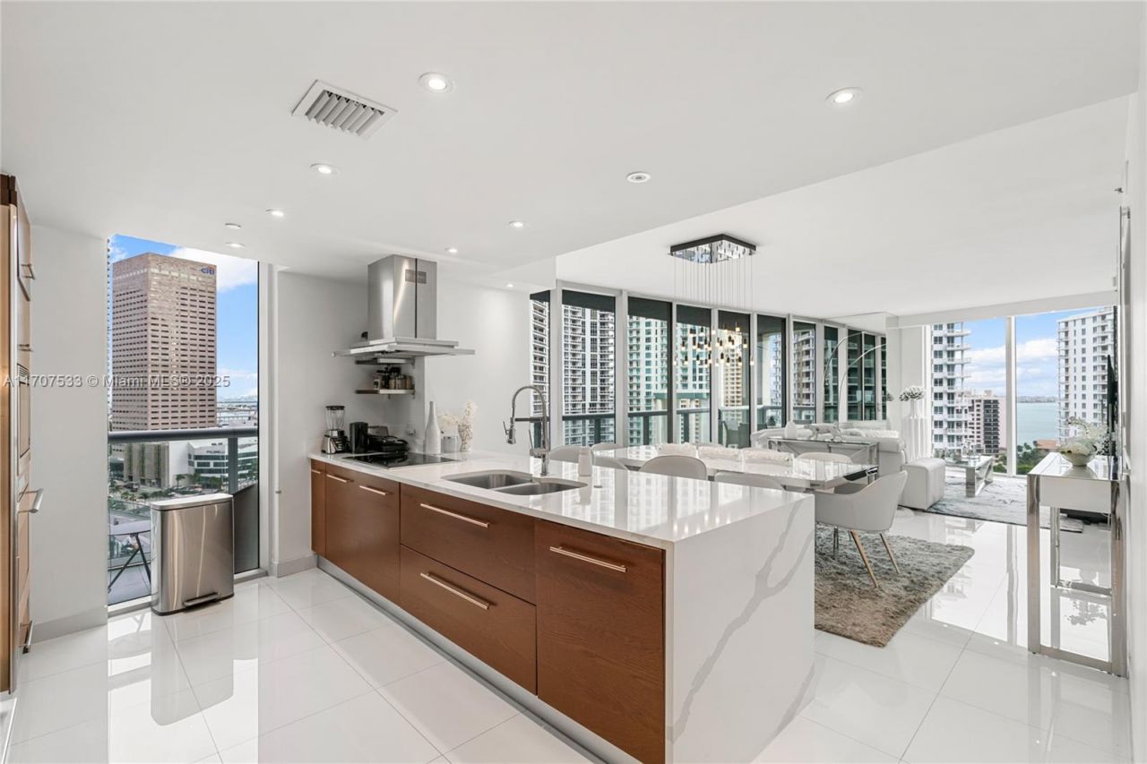 495 Brickell Ave, Unit 1702, Miami, FL 33131 Photo