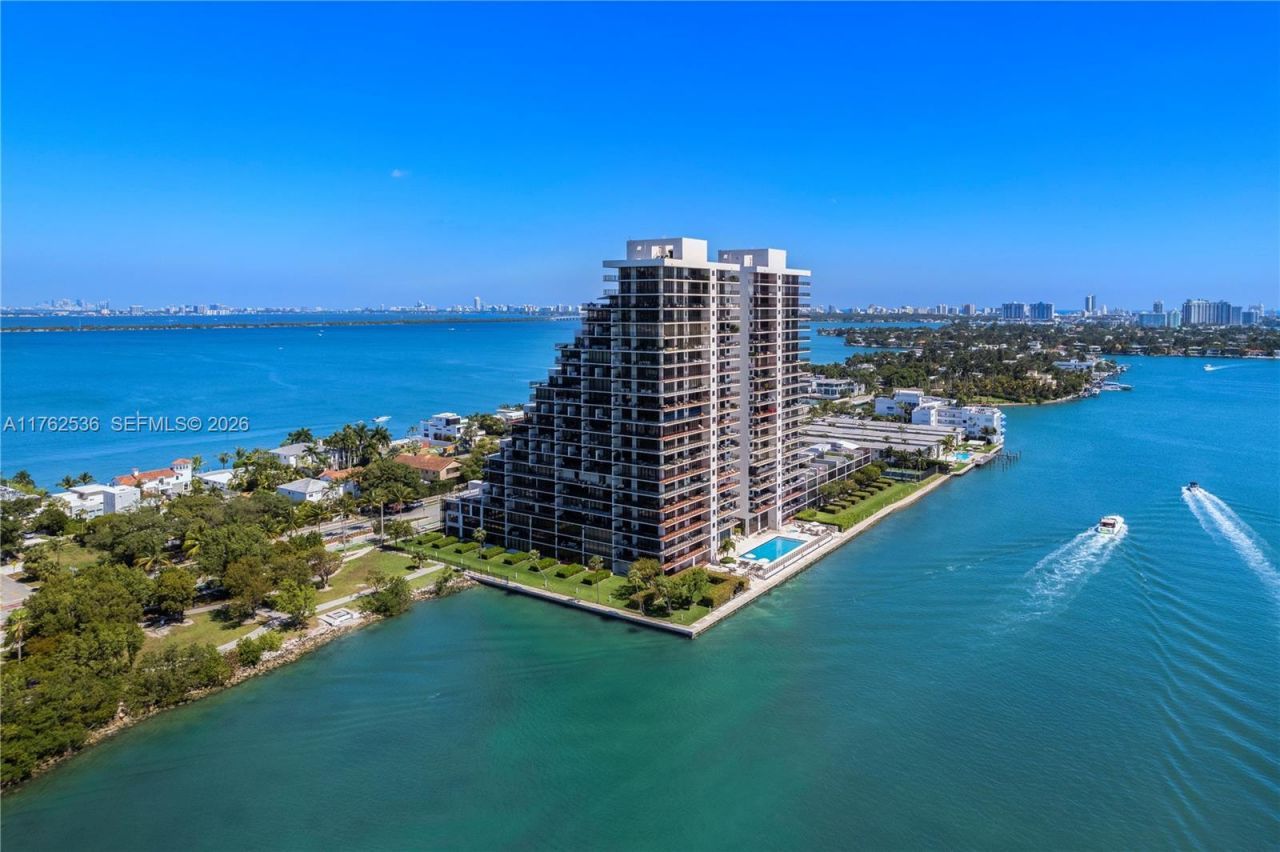 1000 Venetian Way, Unit 810, Miami, FL 33139 Photo