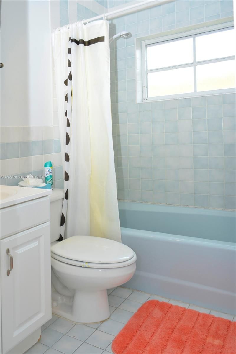 1021 Euclid Ave, Unit 8, Miami Beach, FL 33139 Photo