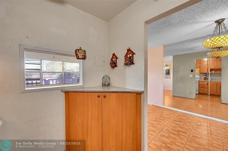 9101 Sunrise Lakes Boulevard, Unit 206, Sunrise, FL 33322 Photo