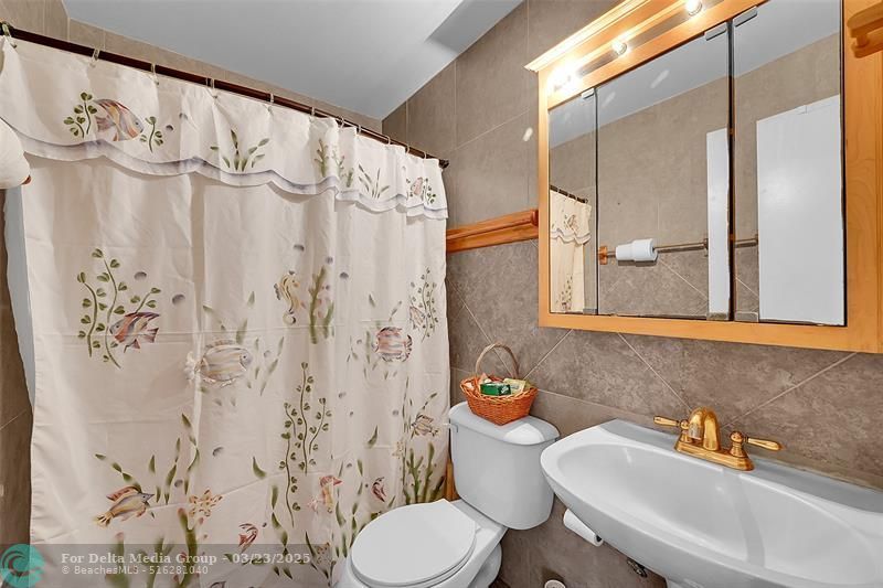 9101 Sunrise Lakes Boulevard, Unit 206, Sunrise, FL 33322 Photo