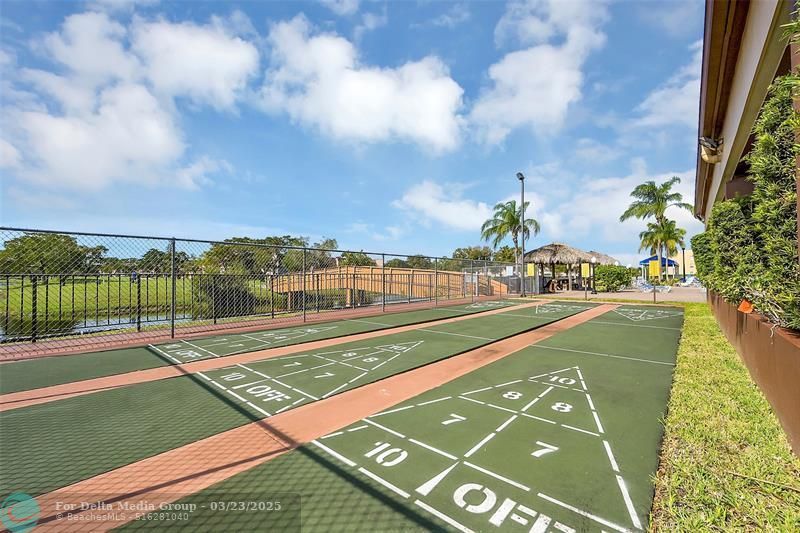 9101 Sunrise Lakes Boulevard, Unit 206, Sunrise, FL 33322 Photo