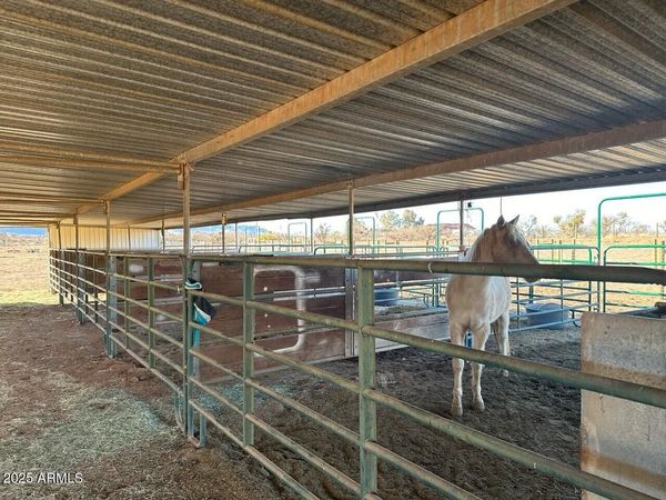5706 S KINO Road, Unit 704, Hereford, AZ 85615
