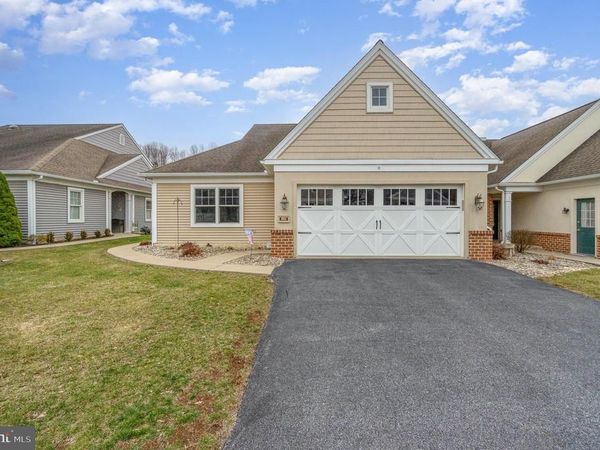 1012 ENGLISH DRIVE, LEBANON, PA 17042