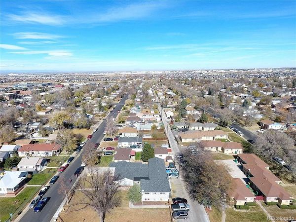 2000 Elmira st Street, Aurora, CO 80010