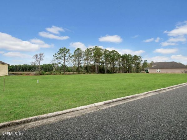 5136 CREEK CROSSING Drive, Jacksonville, FL 32226