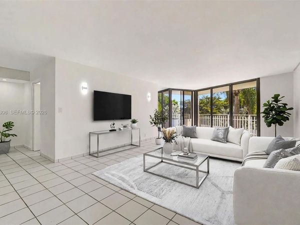 4000 Towerside Ter, Unit 302, Miami, FL 33138