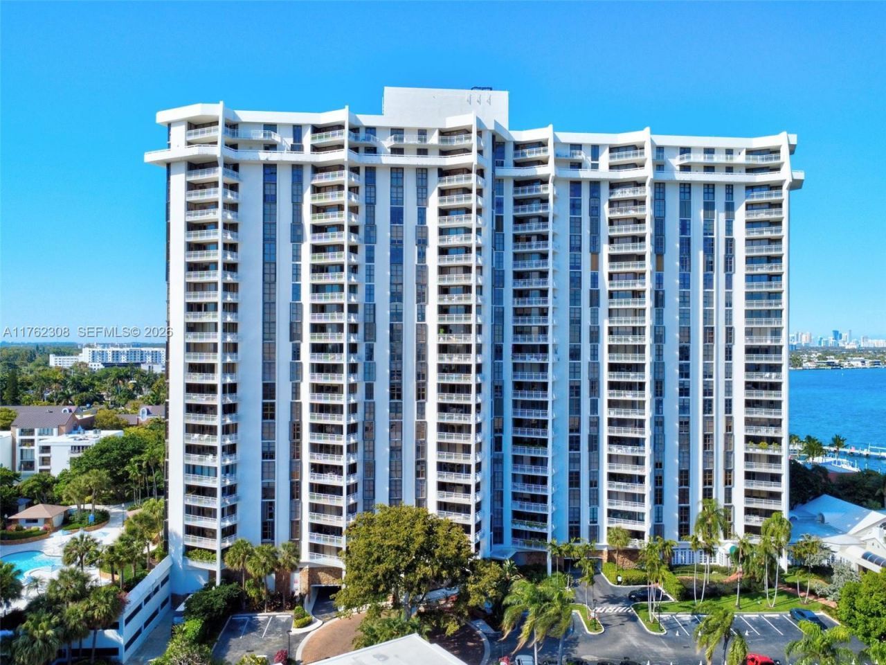 4000 Towerside Ter, Unit 302, Miami, FL 33138 Photo