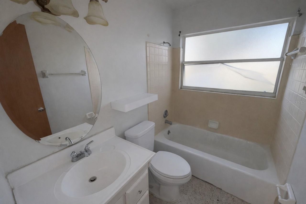 4226 Lake Richmond Drive, Orlando, FL 32811 Photo