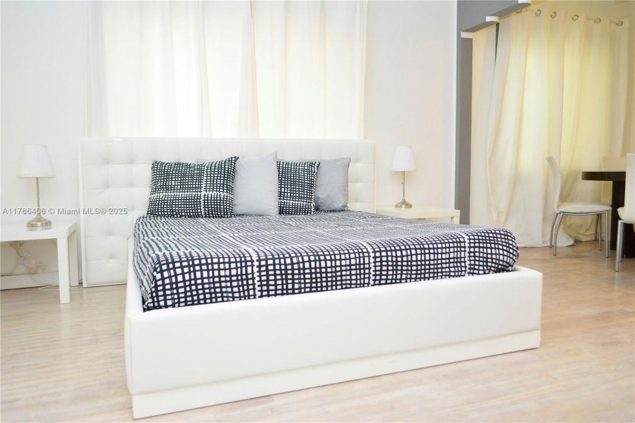 1021 Euclid Ave, Unit 5, Miami Beach, FL 33139 Photo