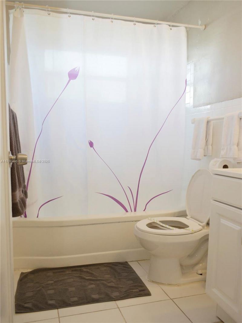 1021 Euclid Ave, Unit 5, Miami Beach, FL 33139 Photo