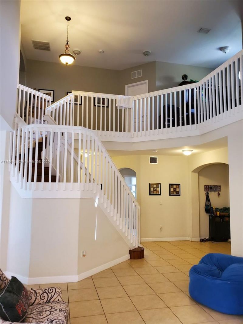 11009 NW 80th Ln, Doral, FL 33178 Photo