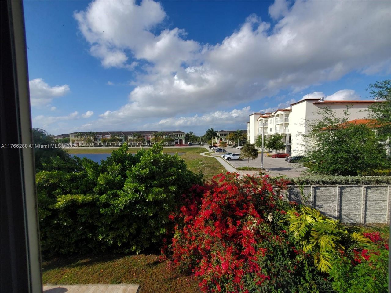 11009 NW 80th Ln, Doral, FL 33178 Photo