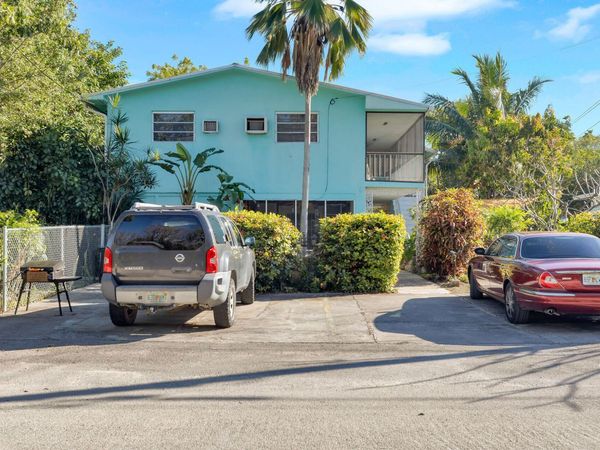 185 Dove Lake Drive, Tavernier, FL 33070