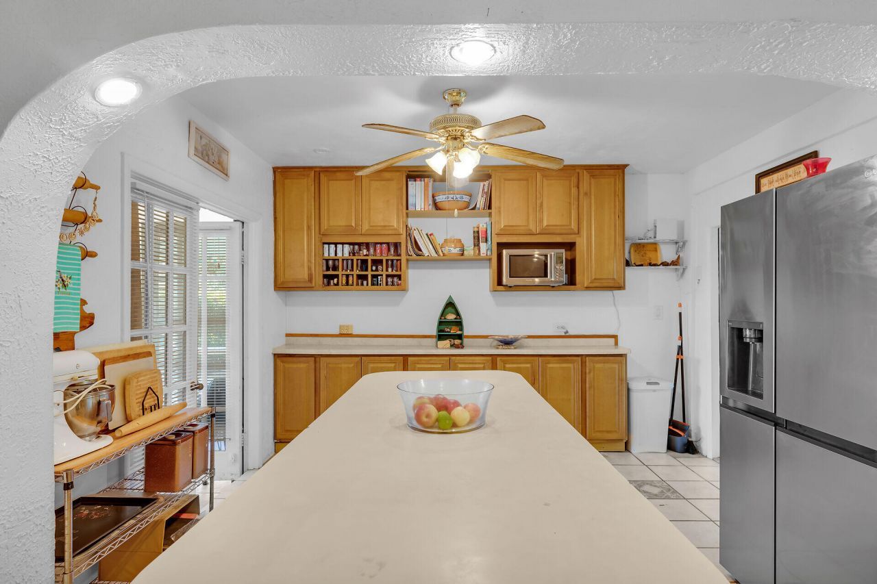 185 Dove Lake Drive, Tavernier, FL 33070 Photo