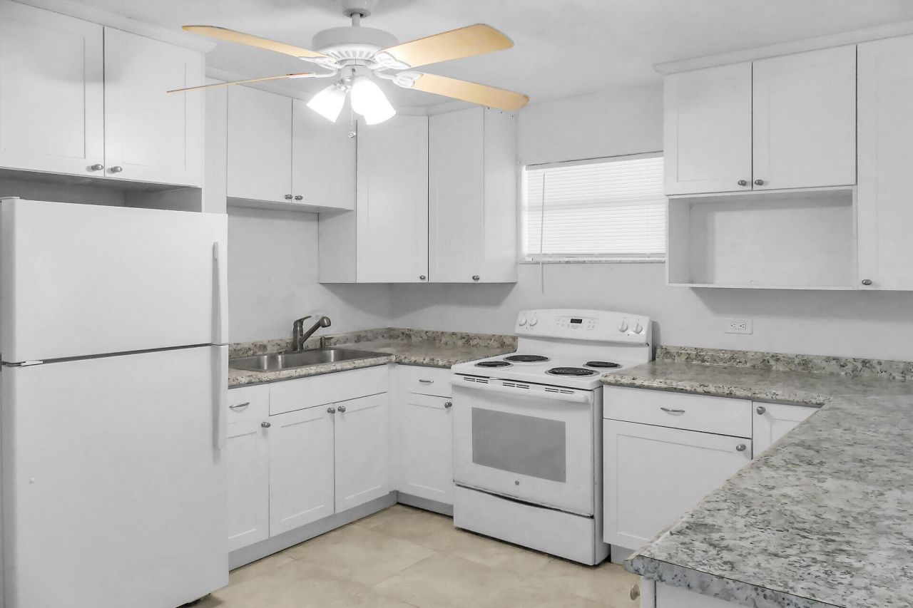 185 Dove Lake Drive, Tavernier, FL 33070 Photo