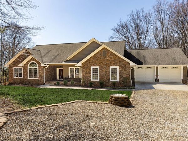 181 Abbey Road, McGrady, NC 28649