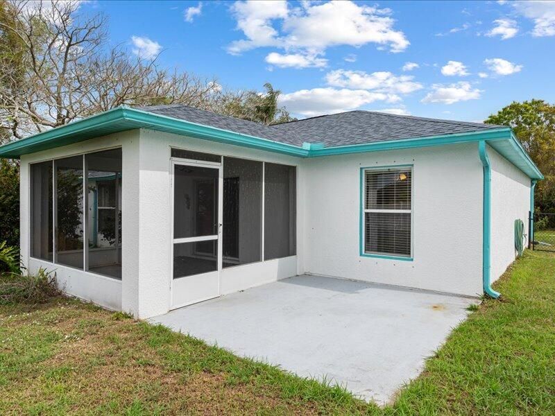 486 Hazel Street, Sebastian, FL 32958 Photo