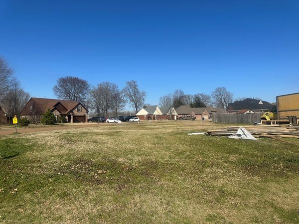 128 Shadow Lane, Batesville, MS 38606