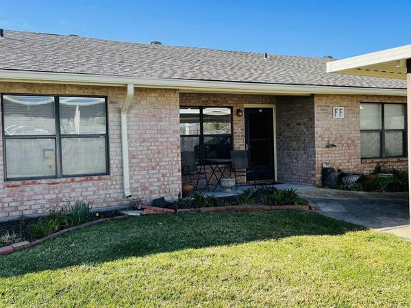 5323 Blair Ln, Unit #FF-3, Baton Rouge, LA 70809