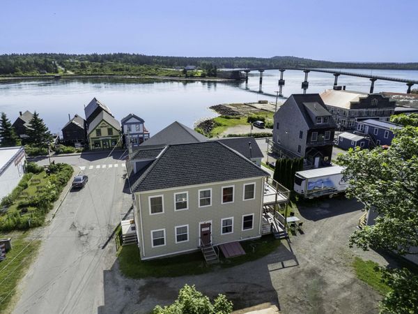 6 School Street, Lubec, ME 04652