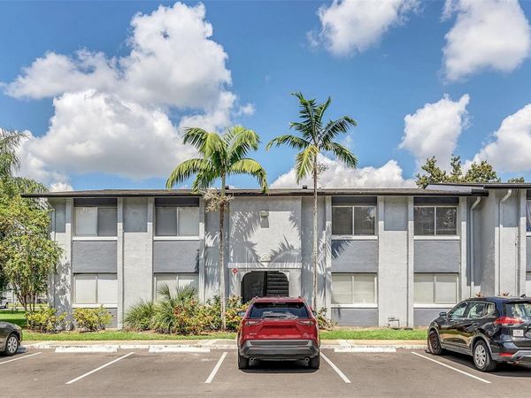 4757 S TEXAS AVENUE, Unit 4757D, ORLANDO, FL 32839