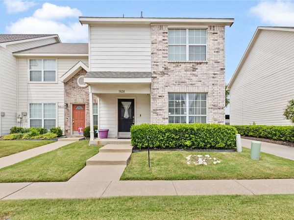5828 Giddyup Lane, Fort Worth, TX 76179