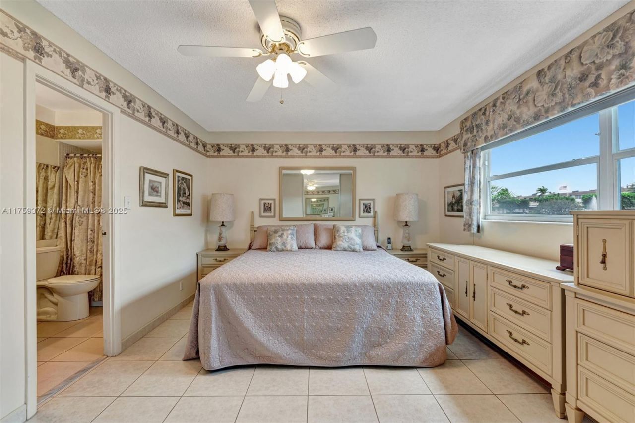 3500 NW 48th Ave, Unit 415, Lauderdale Lakes, FL 33319 Photo