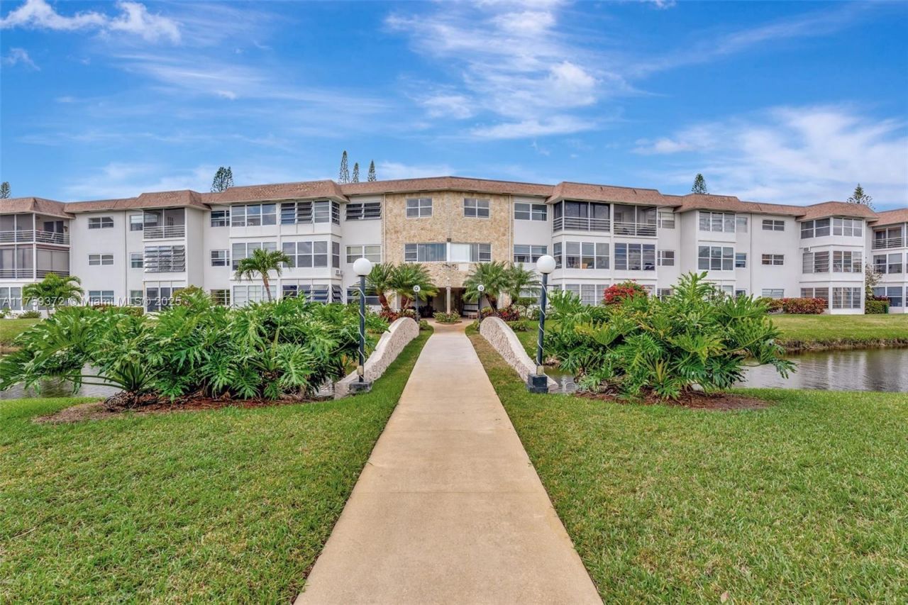 3500 NW 48th Ave, Unit 415, Lauderdale Lakes, FL 33319 Photo