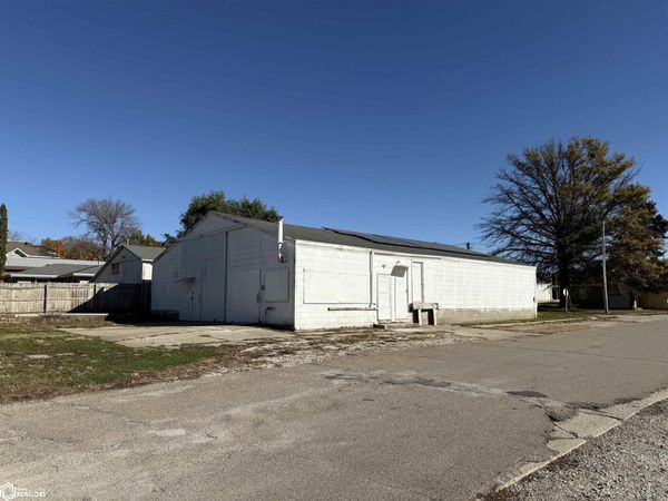 302 Ellen Street, Irwin, IA 51446