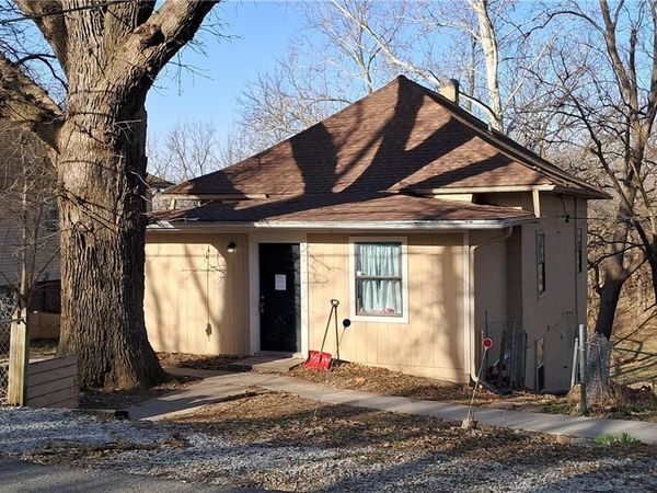 3504 N 5th Street Terrace, St Joseph, MO 64505