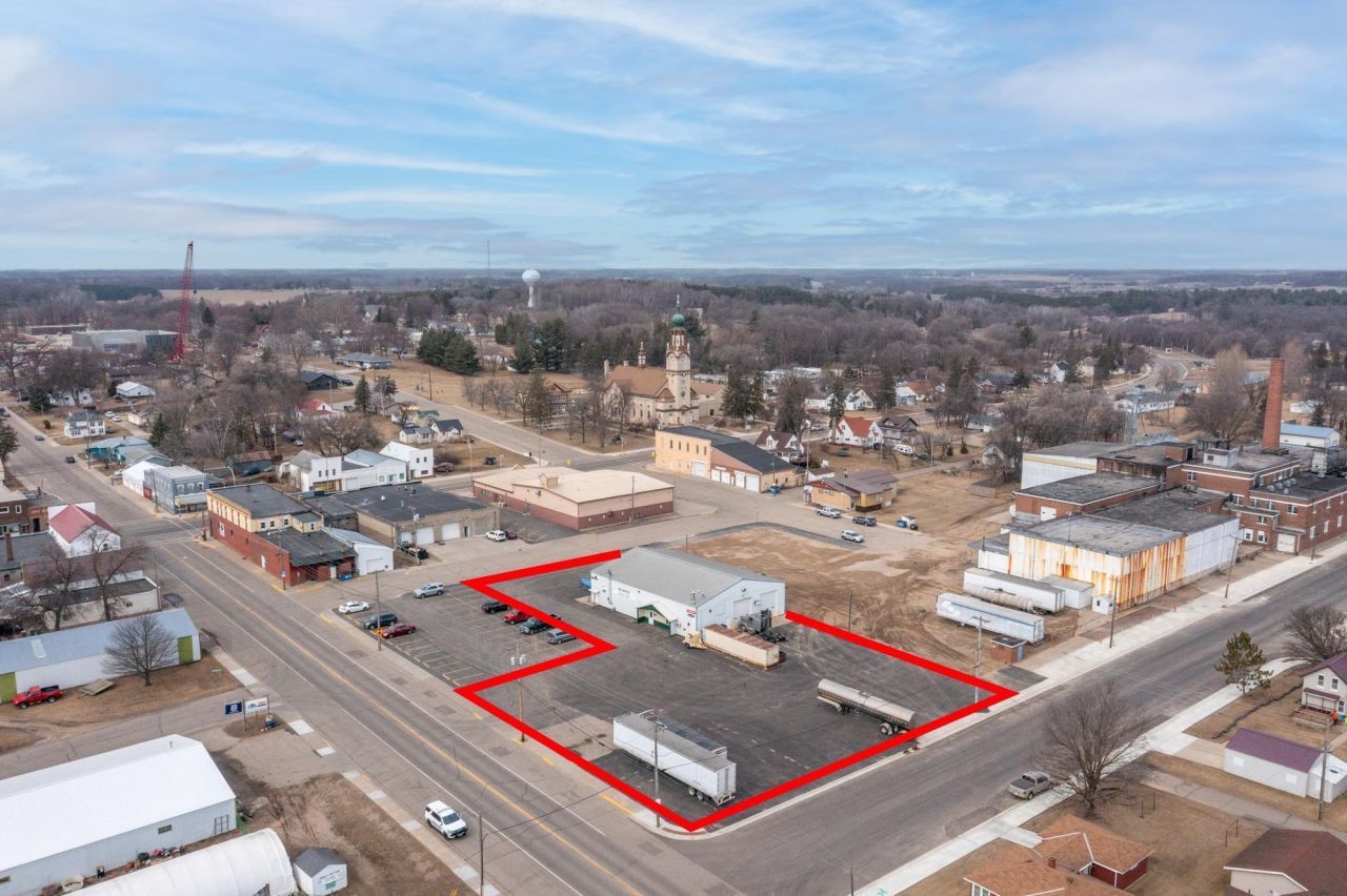 650 Creamery Avenue N, Browerville, MN 56438