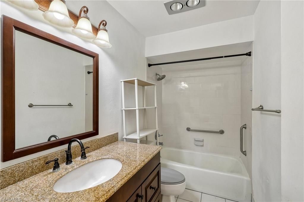1381 N Brandywine Cir, Fort Myers, FL 33919 Photo
