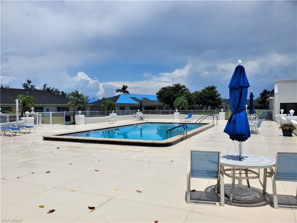 1381 N Brandywine Cir, Fort Myers, FL 33919 Photo